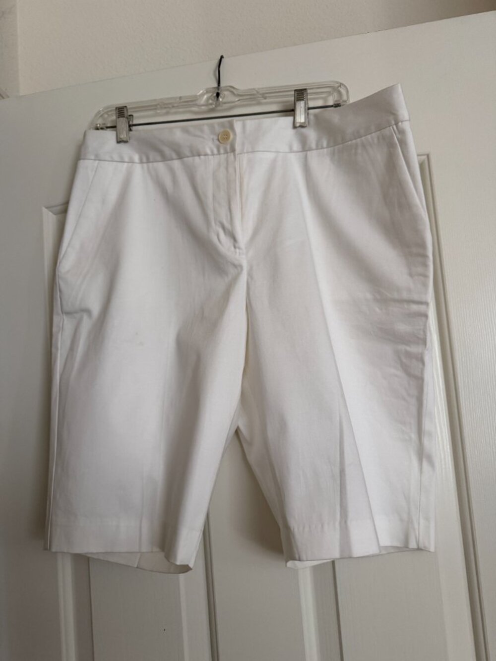 NEW Talbots Size 12 White Bermuda Shorts